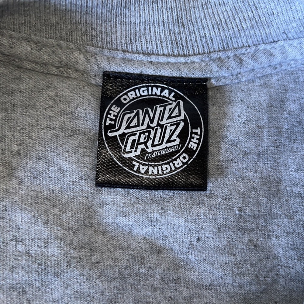 Santa Cruz Long Sleeve T Shirt Size Medium - Picture 5 of 9